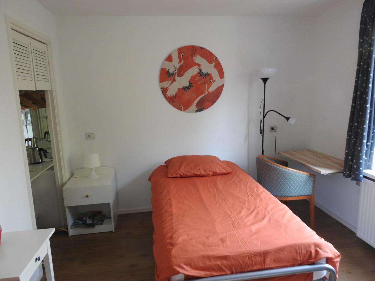 My-A-Mi-Go-S Bed & Breakfast Muiderberg Екстериор снимка